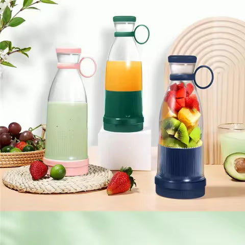 Uppladdningsbar, trådlös och snabb – mixa dina favoriter på nolltid. Njut av färska smoothies, juice och proteinshakes enkelt och smidigt, när du vill.